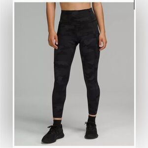 Lululemon Fast and Free High-Rise Crop leggings Heritage 365 Camo Coal Size 4